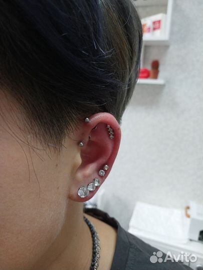 Прокол ушей, пирсинг