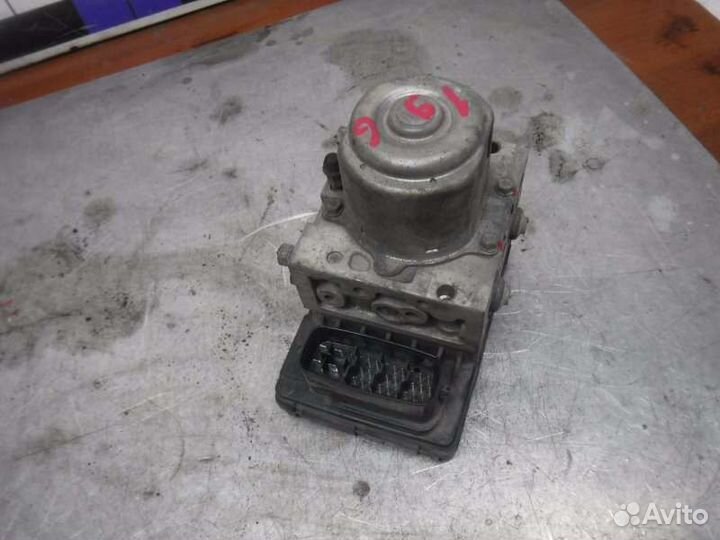 Блок abs Toyota Corolla 124 правый руль 1NZ 2006