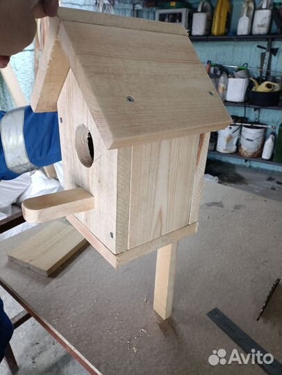 Кормушка, скворечник