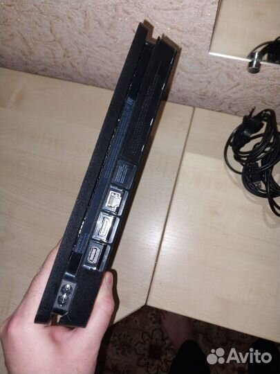 Sony playstation 4 slim 1tb 2 геймпада