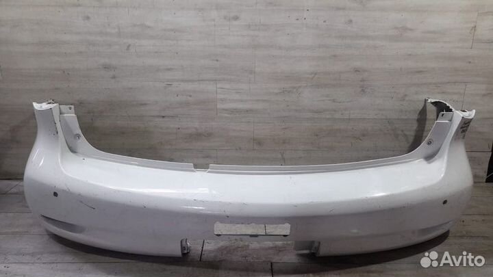 Бампер задний под парктроники Infiniti Qx56 Qx80 С