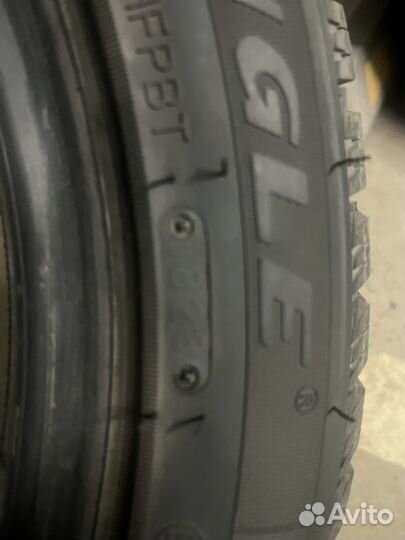 Triangle IcelynX TI501 215/50 R17 95T