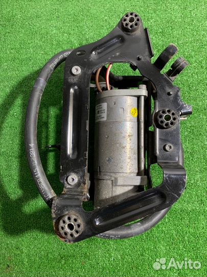 Компрессор пневмоподвески Bmw 5-Series G31 2019