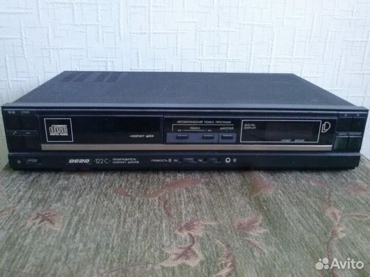 Проигрыватель CD Вега 122С