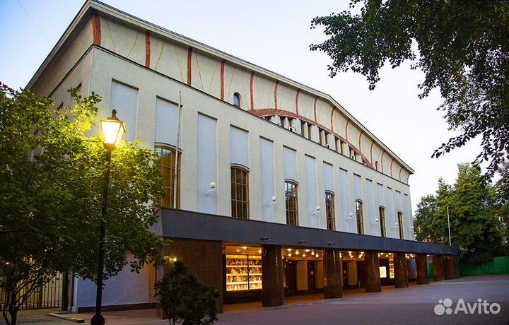 Билеты в театр Моссовета 50