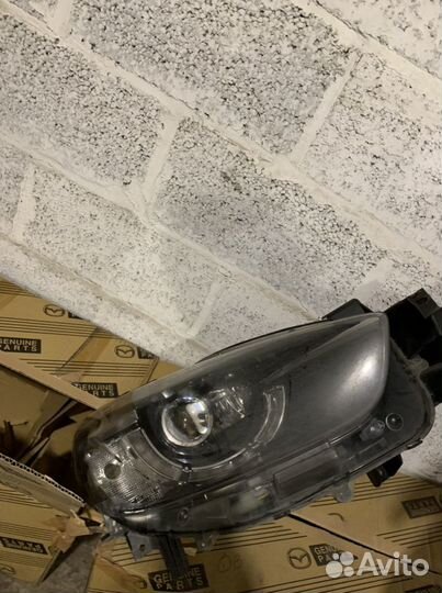 Фары Mazda CX-5 (правая) KD31-51040