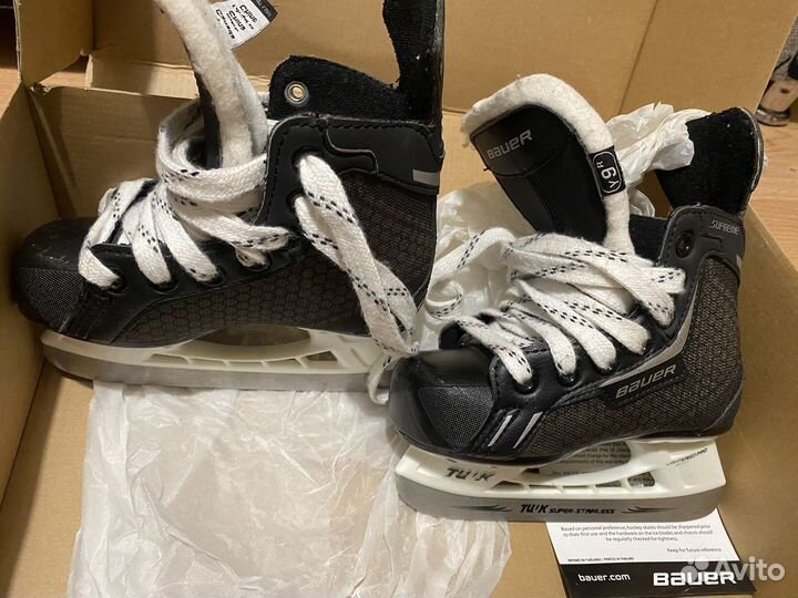 Хоккейные коньки bauer