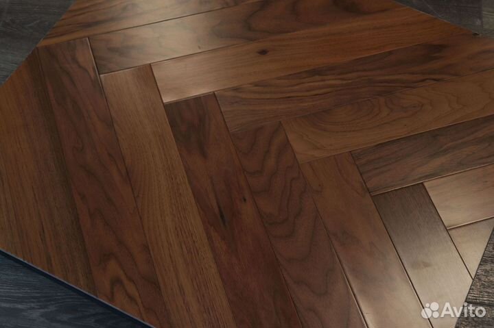 Паркет / Замковая паркетная доска елочка