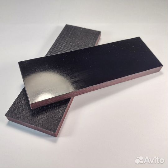 Микарта черно-красного цвета № 25