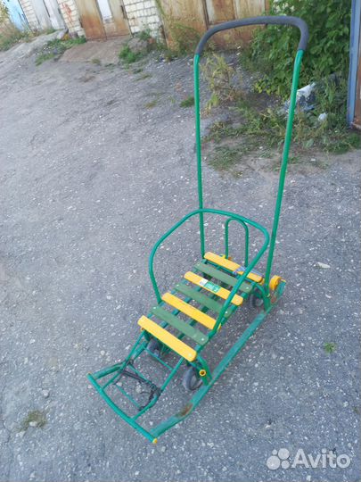 Детские санки с колесами