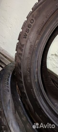 Bridgestone Blizzak WS-60 225/5 R16