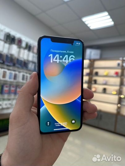 iPhone X, 256 ГБ