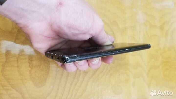 Samsung Galaxy S9, 4/64 ГБ