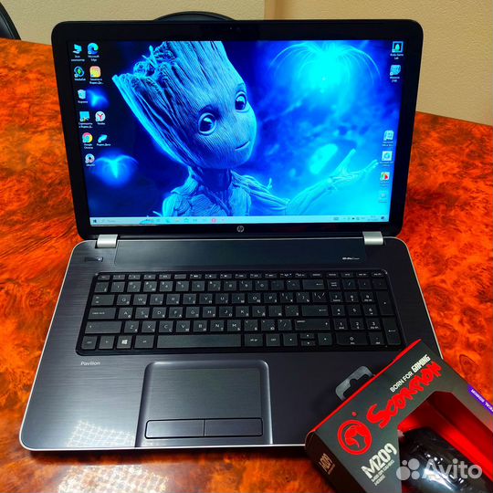 Большой«игровой« 17 дюйм *Amd a10*12Gb*ssd240*