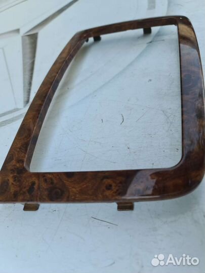 Рамка магнитолы Mercedes W639