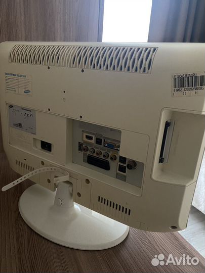 Телевизор samsung