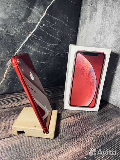 iPhone Xr, 64 ГБ