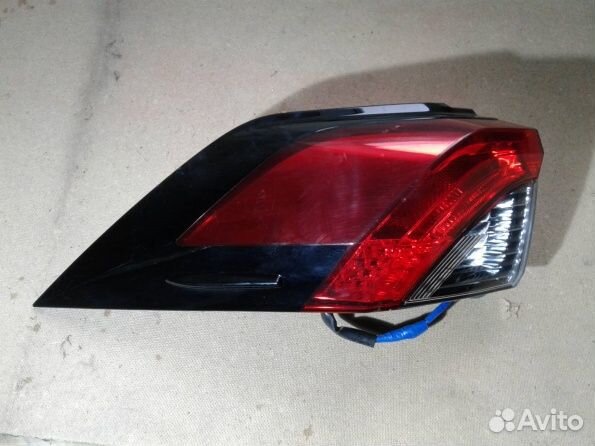 Фонарь задний Toyota RAV-4 XA50