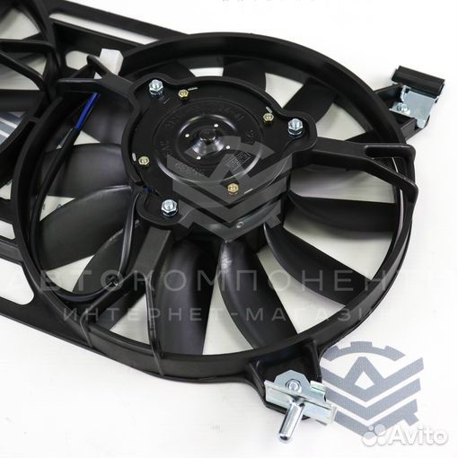 Электровентилятор в сборе с кожухом Лада Нива 4x4