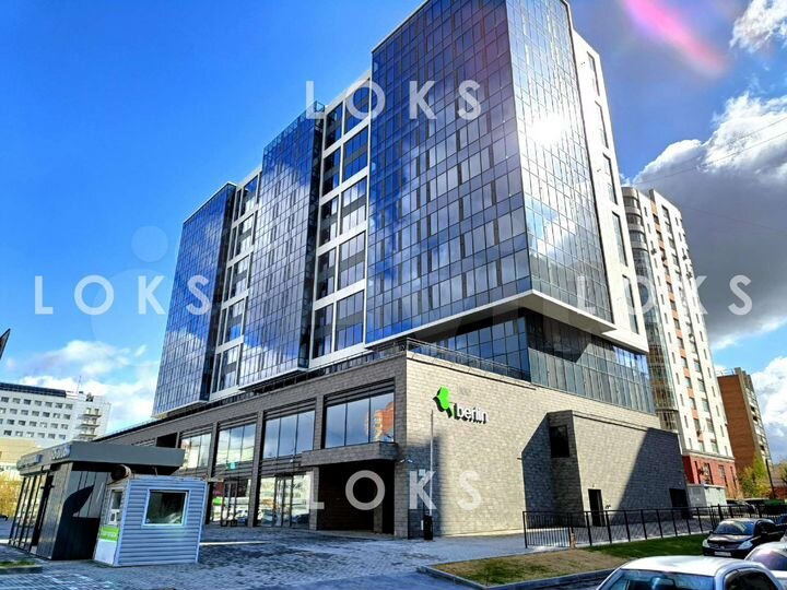 Офис с ремонтом возле Ройял Парк 1700 м²