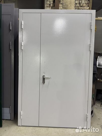 Дверь входная тамбурная