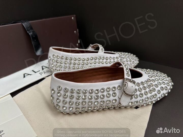 Балетки Alaia со стразами