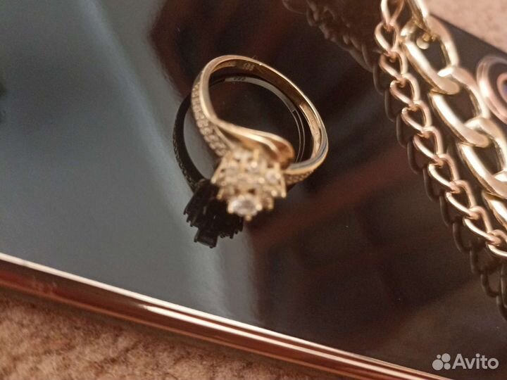 Очень красивое кольцо молодёжное