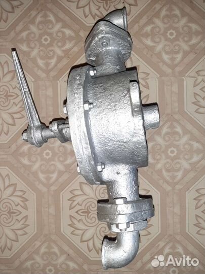 Помпа для перекачки и откачки воды