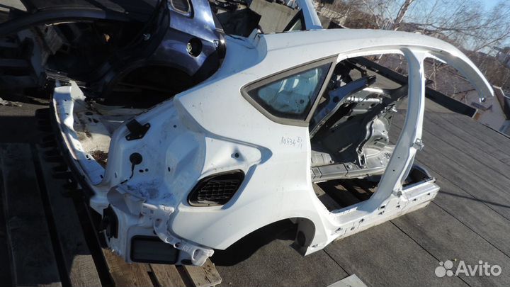 Брус крыши правый Ford Focus III 2010 -2015