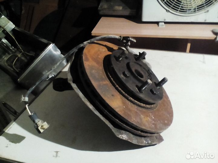 Ступица в сборе переднее колесо