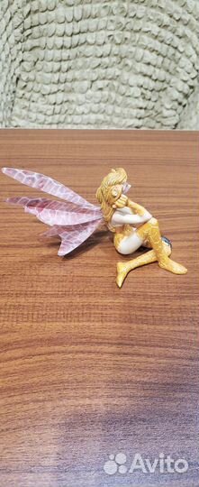 Пластиковая фигурка