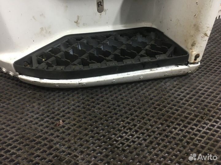 5010578378 Корпус подножек левый Renault Premium