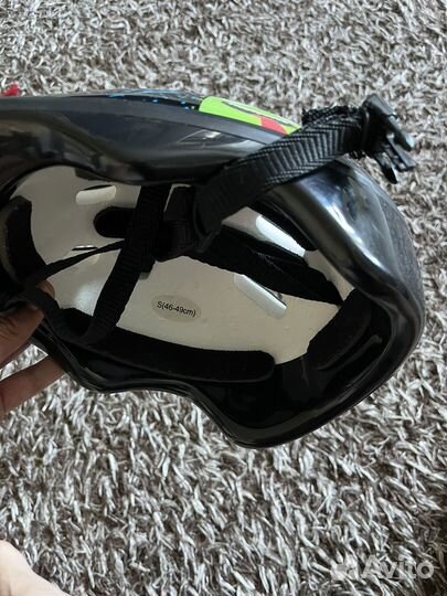 Шлем для роликов и езды на велосипеде