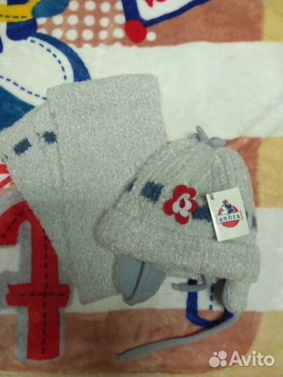 Новый комплект (шапка и шарф) для девочки (Польша)