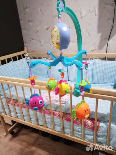 Музыкальная карусель, мобиль на кроватку