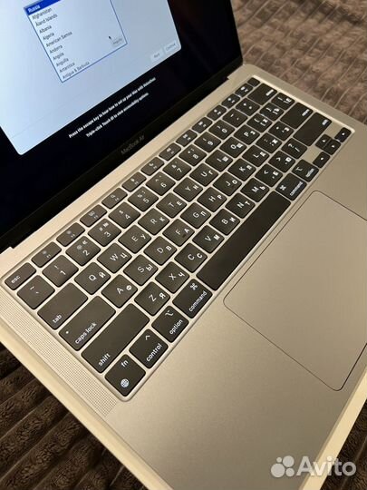 Apple MacBook air 13 m1