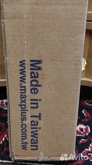 Плёнка 1 рулон виниловая MaxPlus карбон 3D чёрная