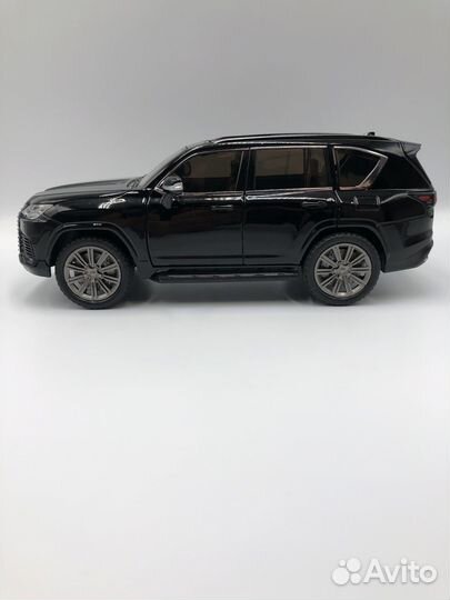 Модель автомобиля Lexus LX 600