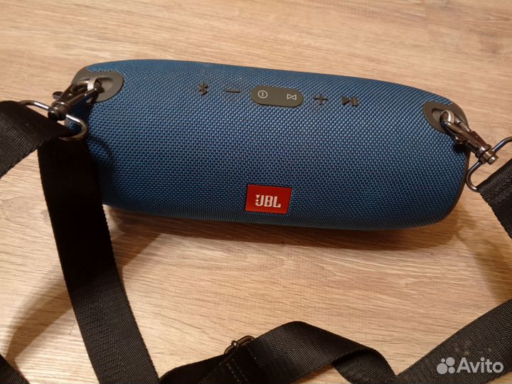 Колонка JBL Xtreme blue