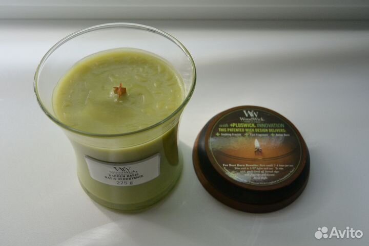 Свеча WoodWick Garden Oasis, 275 г