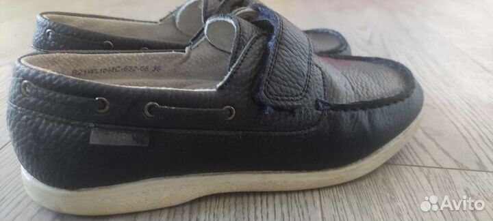 Топсайдеры, макасины