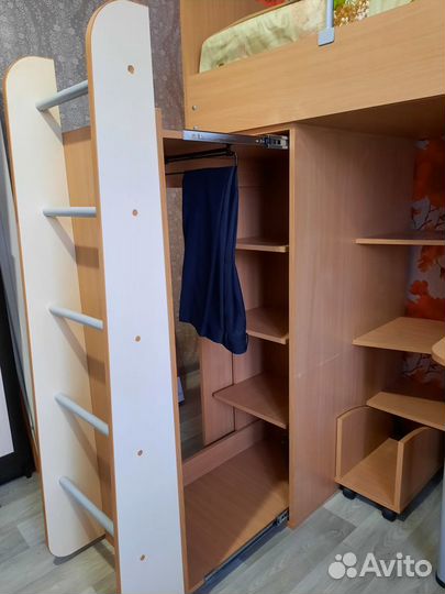 Детская кроватка