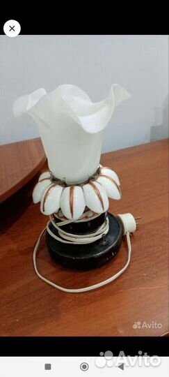 Светильник настольный винтажный