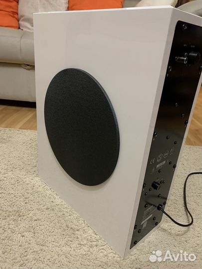 Сабвуфер yamaha NS-SW210