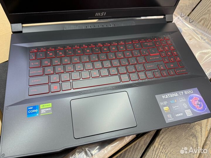 Новый игровой ноутбук MSI Katana 17