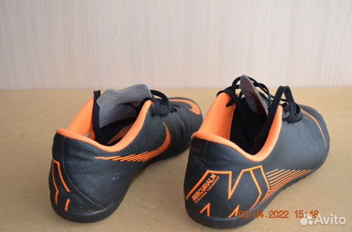 Продам бутсы