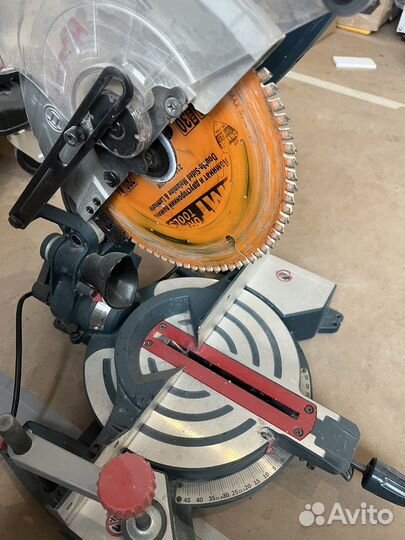 Торцовочная пила bosch gcm10j