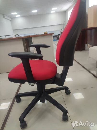Компьютерное кресло, кресло офисное, кресло
