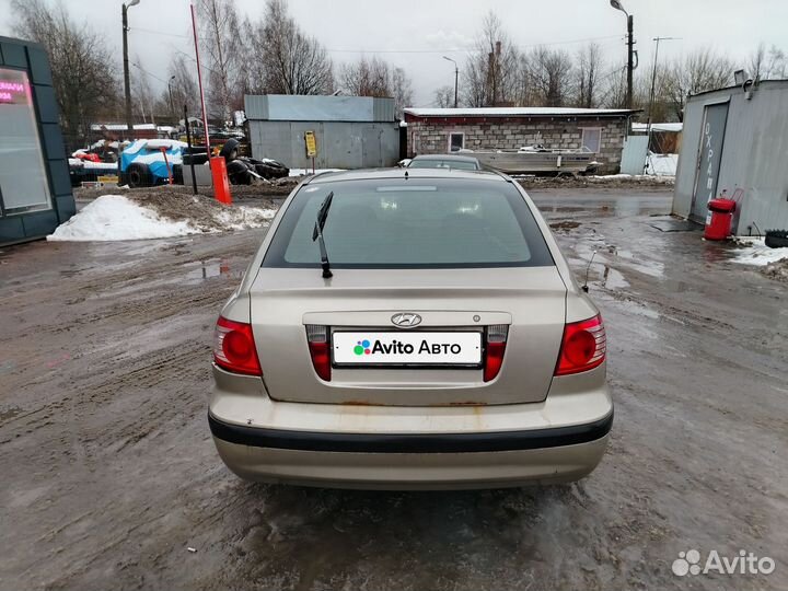 Hyundai Elantra 1.8 AT, 2005, 273 353 км