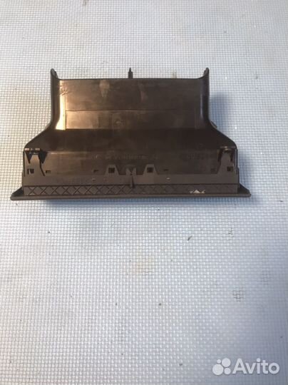 Дефлектор торпеды центральный mercedes w210